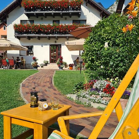 Casa Mia Hotell Moeciu De Sus Exteriör bild