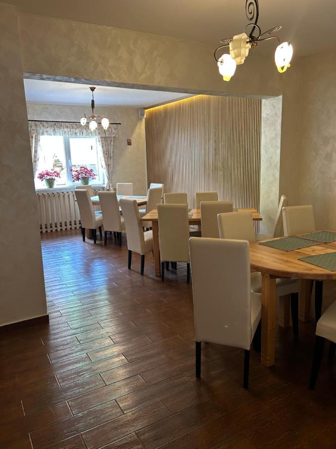 Casa Mia Hotell Moeciu De Sus Exteriör bild