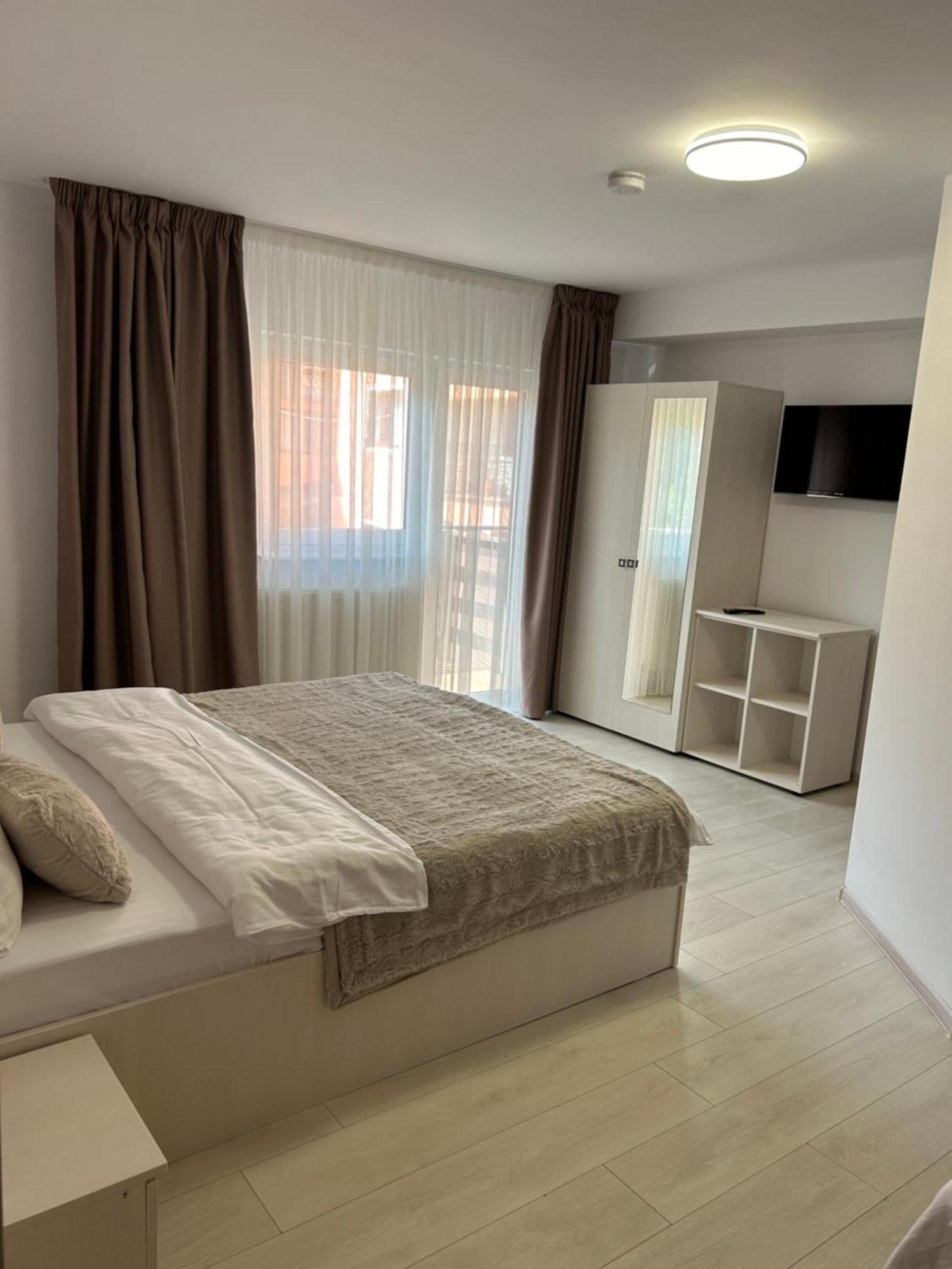 Casa Mia Hotell Moeciu De Sus Exteriör bild
